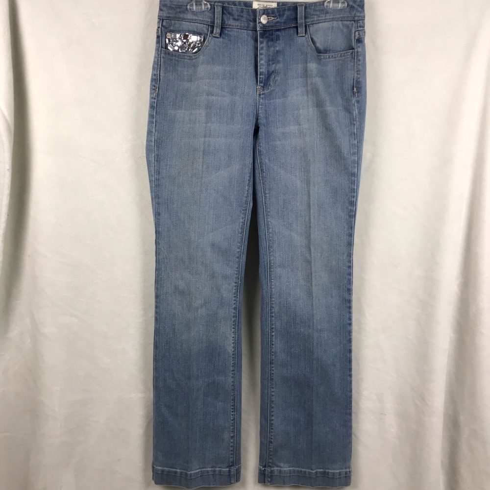 White House Black Market Blanc straight Jeans SZ 6